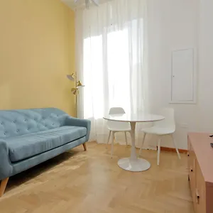 Take Me - Forum Apartamento Roma